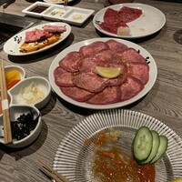 焼肉&手打ち冷麺 二郎 KANAYAMA - 