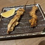 Robata Kaba - 焼き鳥　皮（たれ、塩）