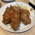 お魚処 うおとも - 牡蠣フライ