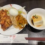 Toshe - 日替わり定食
                      セット無料サラダバー