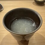 すし処 睦月 - 蕪のすり流し中にはキンキ