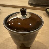 すし処 睦月 - 蕪のすり流し中にはキンキ