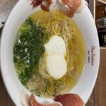 黄金の塩らぁ麺 ドゥエイタリアン - 