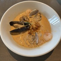 COLONIAL BEACH 横浜ハンマーヘッド - 