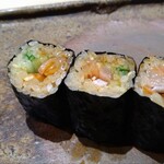鮨 銀座 おのでら - 赤貝ひもきゅうり巻