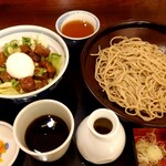 Nihonshu To Teuchi Soba Rikyouan - サイコロステーキ丼とお蕎麦のセット：1,180円