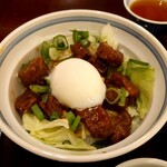 Nihonshu To Teuchi Soba Rikyouan - サイコロステーキ丼