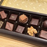 テオブロマ - ボンボンショコラ10個入り