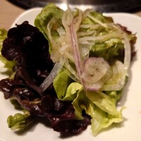 近江うし焼肉 にくTATSU 渋谷店 - チョレギサラダ濃くてオイシー(๑´ڡ`๑)