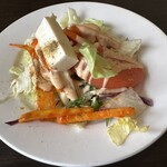 カーン・ケバブ・ビリヤニ - サラダ