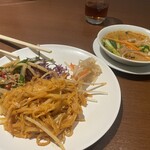 Bangkok Oriental Thai Restaurant - 