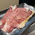 炭火焼肉 ひびの亭 - 