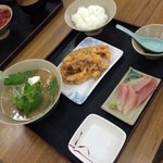 パヤオ直売店 - 小さく見えるけど 2013/12