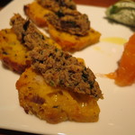 ラ・ブーシェリー・デュ・ブッパ - 魚沼産 美雪鱒の瞬間燻製とリエット、ケーク・サレ添え2