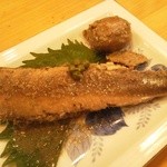 はま秀焼酎茶屋 - いわしのじんだ煮　梅干し添え