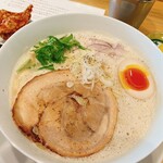 鶏白湯専門店 カネオカラーメン - 