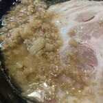 横浜ラーメン とんこつ家  - 背脂トッピング