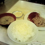 お食事の店 すず - ハンバーグ定食