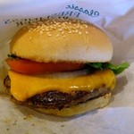 フレッシュネスバーガー - クラッシクチーズバーガー