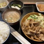 めしや とん馬 - 