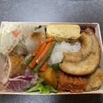 Vivo - 休日にオーダーした、スペシャル弁当m(._.)m