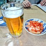 イキイキ・ギョーザ - 生ビール、キムチ