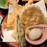 和食麺処 サガミ - 天婦羅盛合せ