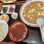 李紅蘭 - 麻婆豆腐定食
