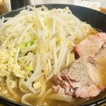 234603427 - ラーメン(豚2枚)250gを麺200gに変更。