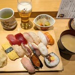 Sushi Masa - ランチ握り(13貫) ¥1,210 ランチビール ¥440