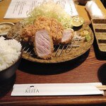 とんかつ けい太 - 特ロースかつ定食