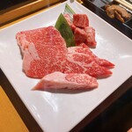 和牛焼肉食べ放題 肉屋の台所 - 