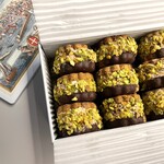 ラ・カーサ・ディ・テツオ オオタ - カカオローズバターサンドクッキー