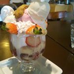 パフェ&レストラン ノエルの樹 - 