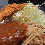 ロビン - ハンバーグと炒めスパゲティ