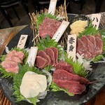 馬肉酒場 馬鹿うま精肉店 - 