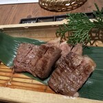 Torahachi Shouten - 藁焼きの和牛サーロイン