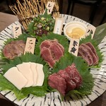 馬肉酒場 馬鹿うま精肉店 - 