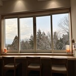 中井春風堂 - カウンターからは景色が見えます！