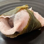 桃太郎 - 桜餅　160円（税込）