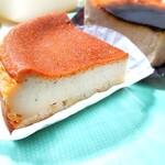 Buono Buono - ゴルゴンゾーラのチーズケーキ。
