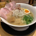 Ramen Tsuru Musha - 