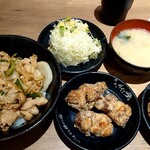 伝説のすた丼屋 - 