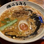 有吉商店 - 博多担々麺…黒馬油が熊本っぽい