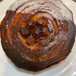 Reminisce bakery - キャラメルマカダミア　サクサクで美味しかった