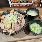 伝説のすた丼屋 - 