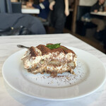 シカゴピザ&ボルケーノパスタ Meat&Cheese Forne - マスカルポーネのティラミス