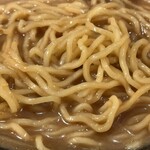 いっとく家らーめん - 麺アップ