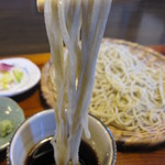 蕎苗 - 汁にﾁｮﾝと浸け、一気に喰らう。