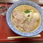 天然だしらーめん 潮の音 - 料理写真: